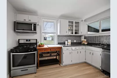 4305 Myrtle Avenue, Sycamore Township, OH 45236 - Photo 7