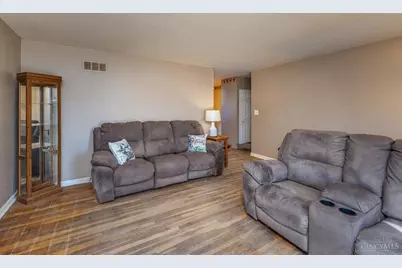 2792 Wheatfield Drive, Colerain Township, OH 45251 - Photo 5