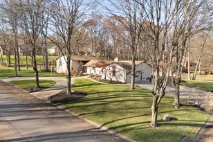 179 Honey Jane Dr, Beavercreek, OH 45434 - Photo 5