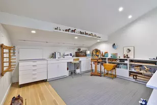 1826 Elm St, Cincinnati, OH 45202 - Photo 33