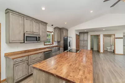 1295 Hales Branch Road, Jefferson Township, OH 45148 - Photo 9