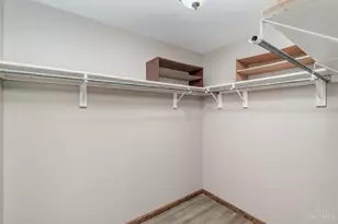 1295 Hale's Branch Rd, Jefferson Township, OH 45148 - Photo 17