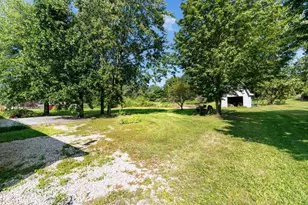 1295 Hale's Branch Rd, Jefferson Township, OH 45148 - Photo 23