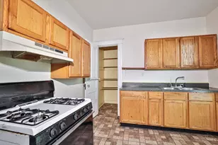 2231 Burnet Dr, Cincinnati, OH 45219 - Photo 27