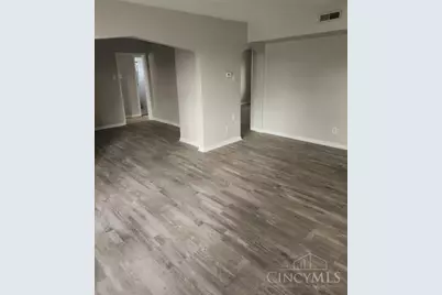 2670 Shaffer Avenue #1, Cincinnati, OH 45211 - Photo 5