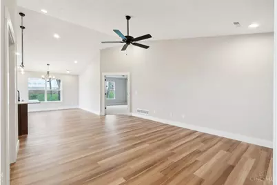 5017 Waterford Lane, Middletown, OH 45042 - Photo 17