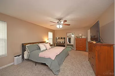 6131 Royal Garden Court, Liberty Township, OH 45044 - Photo 25