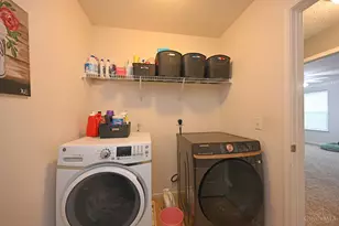 6131 Royal Garden Ct, Liberty Township, OH 45044 - Photo 31