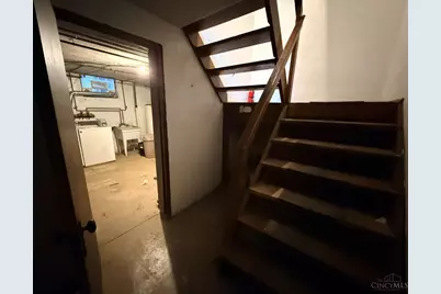 943 Tennessee Avenue, Cincinnati, OH 45229 - Photo 37