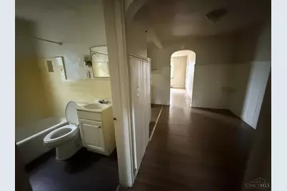 943 Tennessee Avenue, Cincinnati, OH 45229 - Photo 31