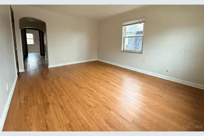 943 Tennessee Avenue, Cincinnati, OH 45229 - Photo 7