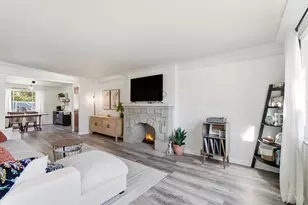 7829 Sunfield Dr, Cincinnati, OH 45237 - Photo 9