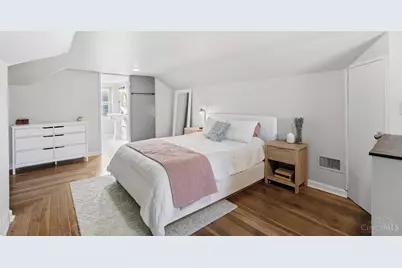 7829 Sunfield Drive, Cincinnati, OH 45237 - Photo 5