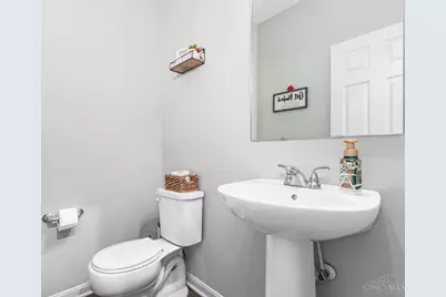 2850 Buckridge Drive, Miami Township, OH 45233 - Photo 13