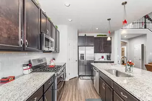 2850 Buckridge Dr, Miami Township, OH 45233 - Photo 11