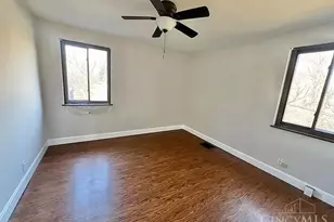 838 W Galbraith Rd, Springfield Township, OH 45231 - Photo 9