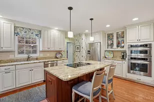 9850 Village View Ct, Blue Ash, OH 45241 - Photo 21