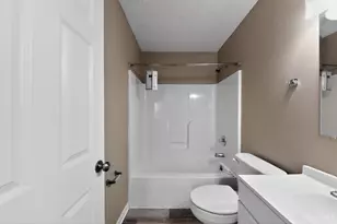 1201 Dixie Ct, Lincoln Heights, OH 45215 - Photo 23