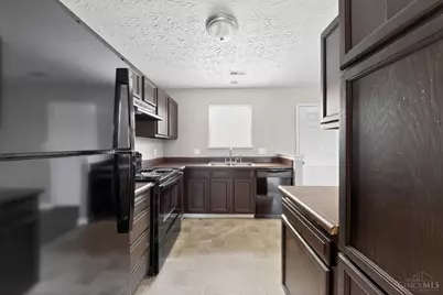 1201 Dixie Court, Lincoln Heights, OH 45215 - Photo 17