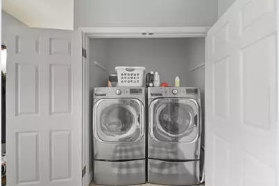 5708 Carothers Street, Cincinnati, OH 45227 - Photo 13