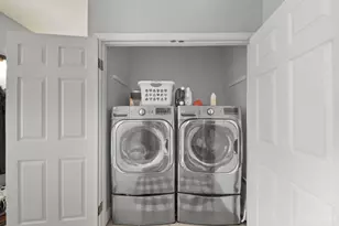 5708 Carothers St, Cincinnati, OH 45227 - Photo 13