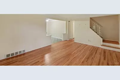 6629 Charann Lane, Springfield Township, OH 45224 - Photo 5