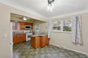 6629 Charann Ln, Springfield Township, OH 45224 - Photo 9