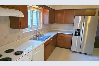 9340 Wilcox Drive, Colerain Township, OH 45251 - Photo 13