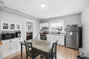 718 Elwood St, Middletown, OH 45042 - Photo 9