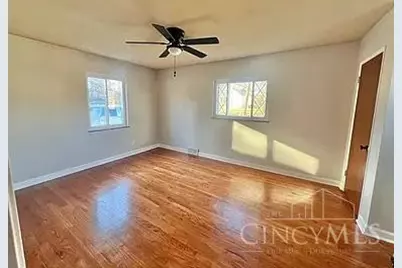 1116 Madeleine Circle, Springfield Township, OH 45231 - Photo 9