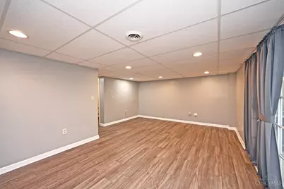 920 Woodlyn Drive N, Anderson Township, OH 45230 - Photo 33