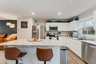 148 Wooded Ridge Dr, Batavia Township, OH 45102 - Photo 11