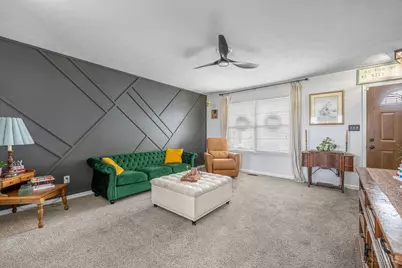 132 Village Court, Monroe, OH 45050 - Photo 7