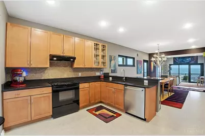 1825 Walker Street, Cincinnati, OH 45202 - Photo 11