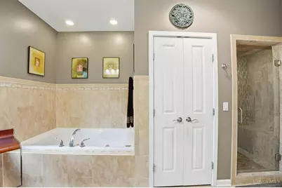 1825 Walker Street, Cincinnati, OH 45202 - Photo 55