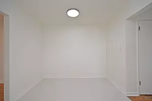 42 Crestview Dr, Milford, OH 45150 - Photo 7