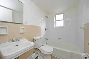 42 Crestview Dr, Milford, OH 45150 - Photo 9