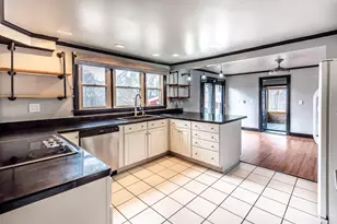 5654 Wilmington Rd, Washington Township, OH 45054 - Photo 11