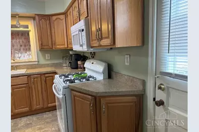 1533 Corcoran Place, Cincinnati, OH 45224 - Photo 7