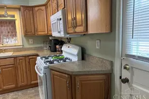 1533 Corcoran Pl, Cincinnati, OH 45224 - Photo 7