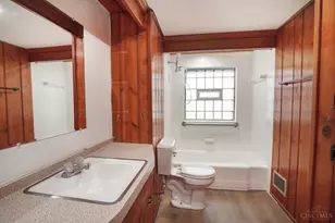 6728 Sandalwood Ln, Springfield Township, OH 45224 - Photo 31