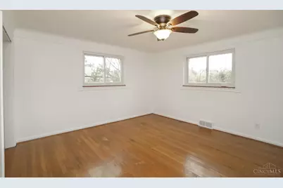 6728 Sandalwood Lane, Springfield Township, OH 45224 - Photo 23