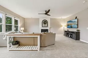 1814 Meadowsweet Dr, Turtle Creek Township, OH 45036 - Photo 9