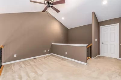 9024 Beacon Street, Deerfield Township, OH 45040 - Photo 15