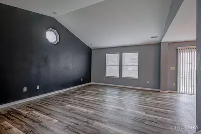 105 Day Place, Trenton, OH 45067 - Photo 3