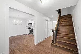 7197 Braemer Ln, West Chester, OH 45069 - Photo 7