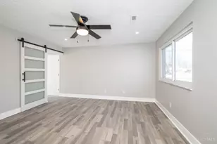 1405 Meredith Dr, Springfield Township, OH 45231 - Photo 15