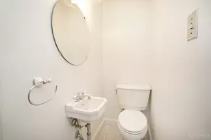 6622 Bramble Ave, Cincinnati, OH 45227 - Photo 11