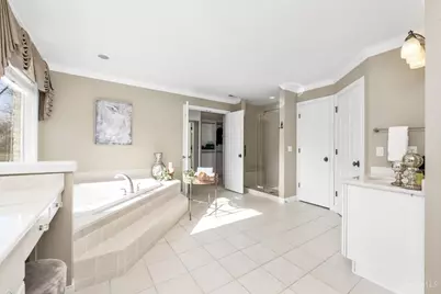 5760 Kugler Mill Road, Sycamore Township, OH 45236 - Photo 19