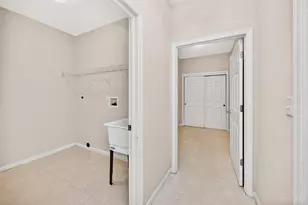 5661 Harbourside Dr, Deerfield Township, OH 45040 - Photo 13